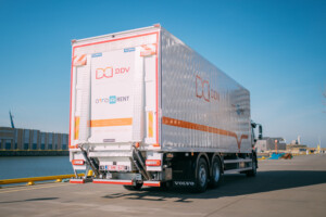 Vrachtwagen 26T met bache - Image 3